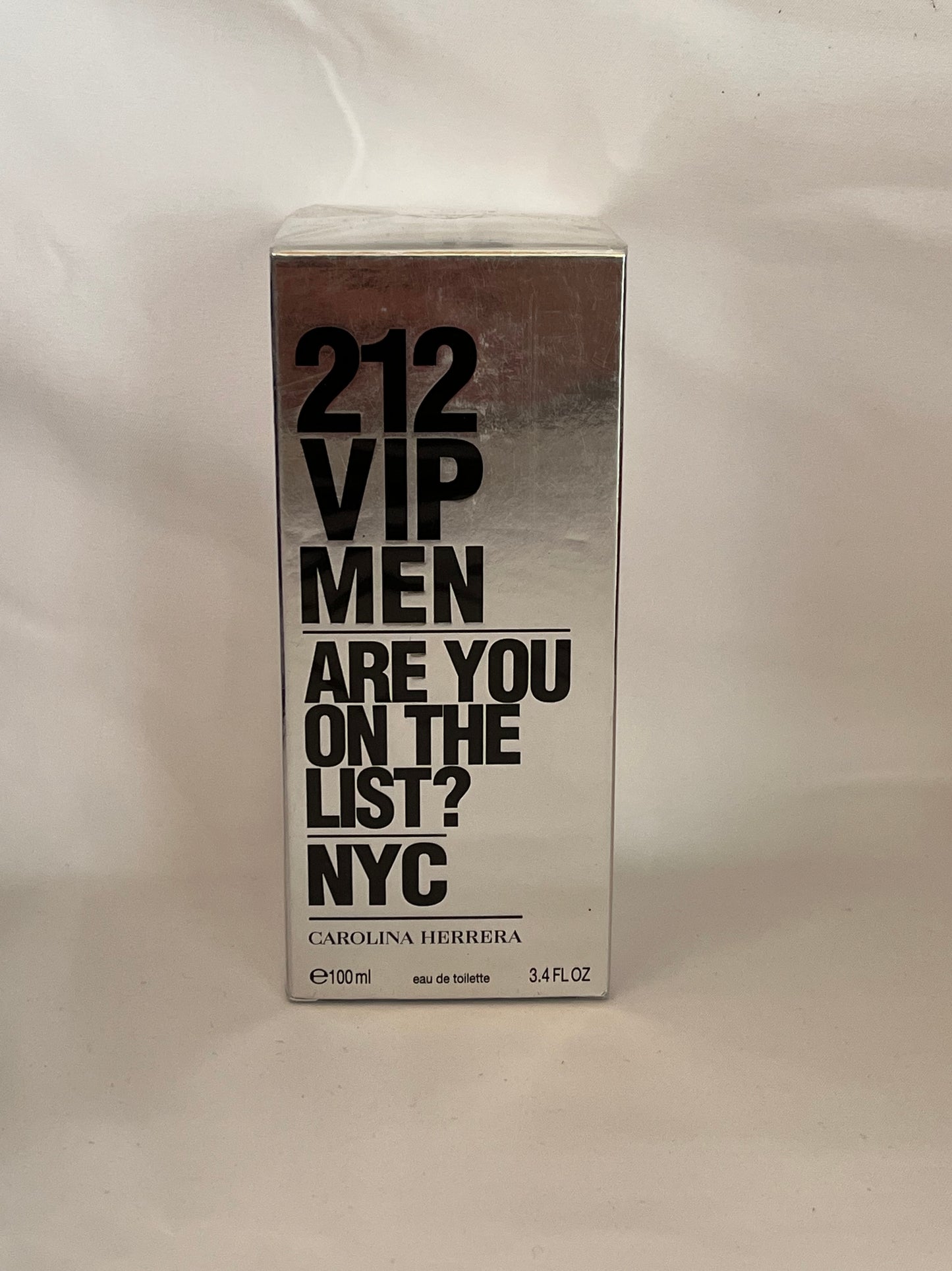 Carolina Herrera 212 VIP Men Silver EDT